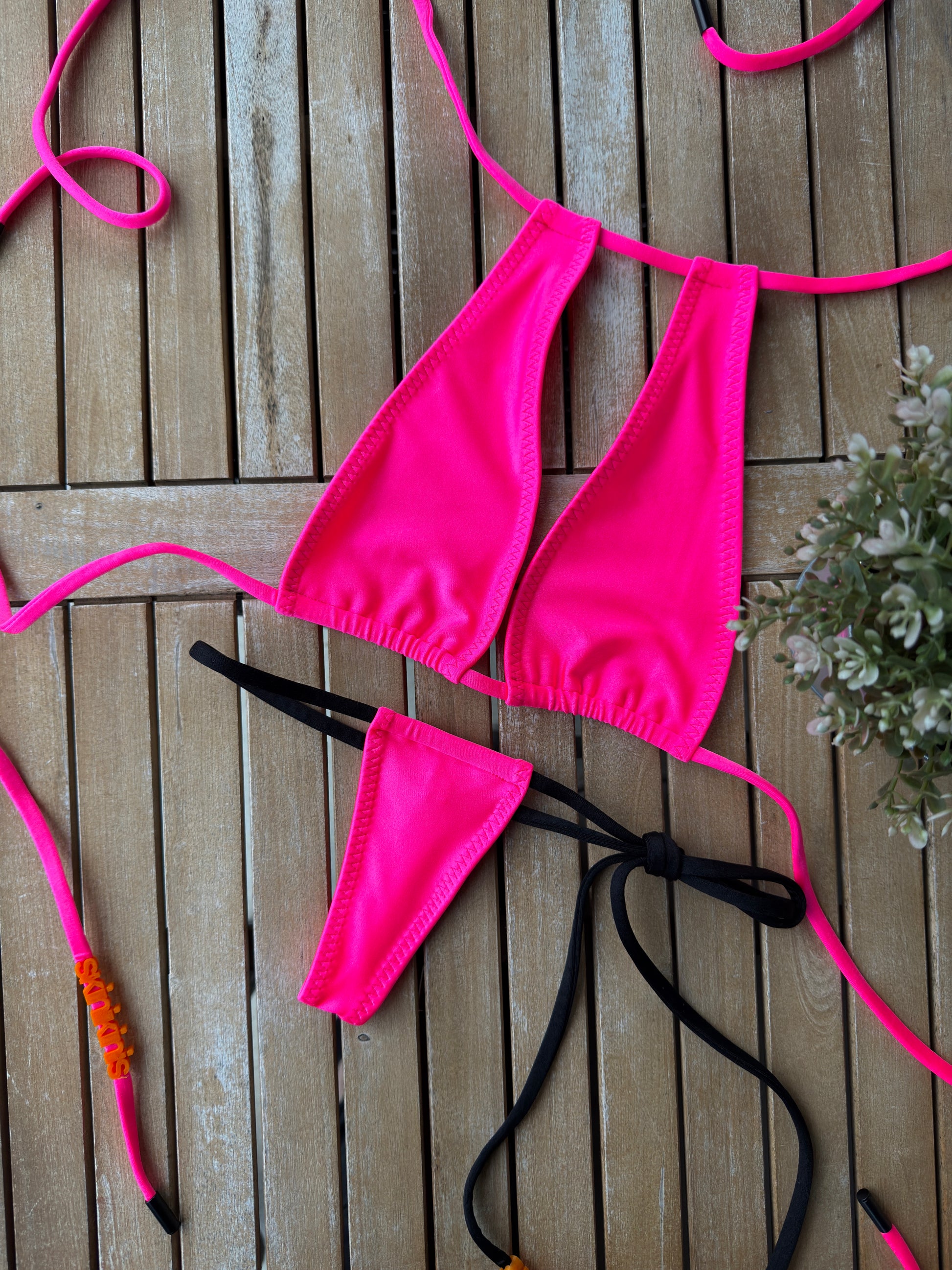 neon-pink